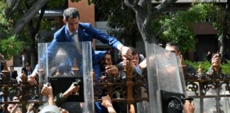 Reacciones a la convulsa jornada parlamentaria en Venezuela