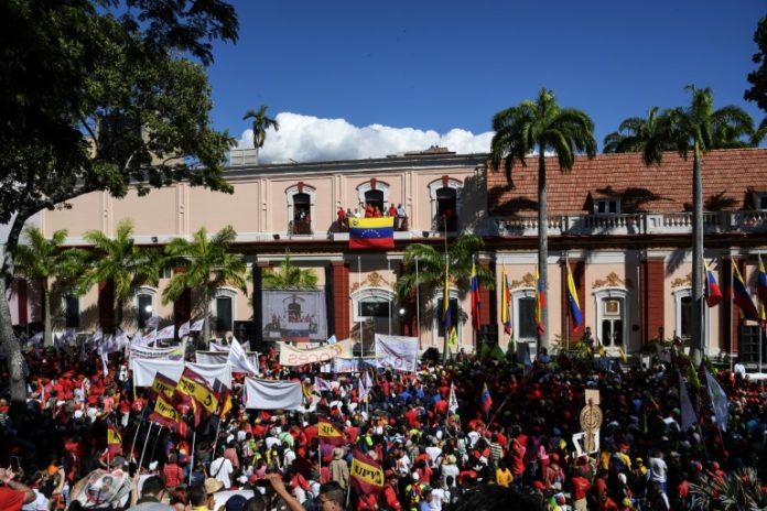 chavismo marcha en primer aniversario de proclamación de Guaidó chavismo marcha en primer aniversario de proclamación de Guaidó