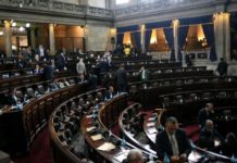 Congreso de Guatemala aprueba polémica ley de control a oenegés