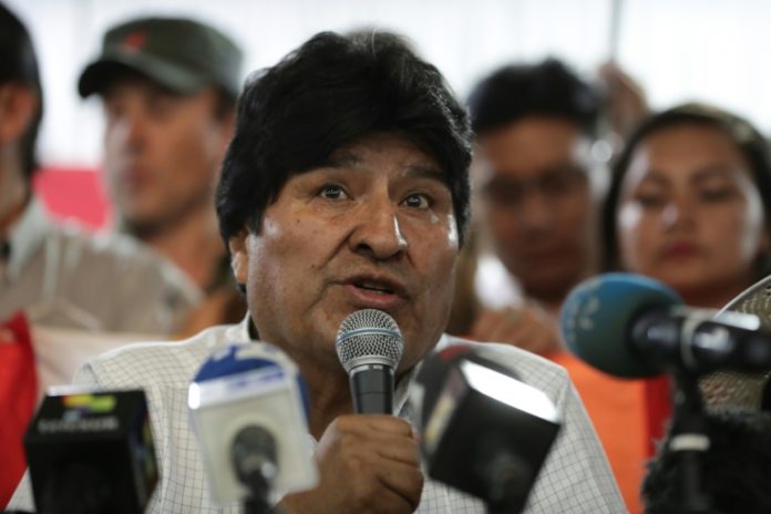 Detienen en Bolivia a apoderada de Evo Morales por 