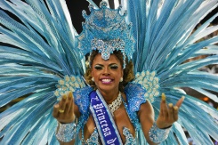 El carnaval de Rio arranca con un fastuoso mensaje de tolerancia