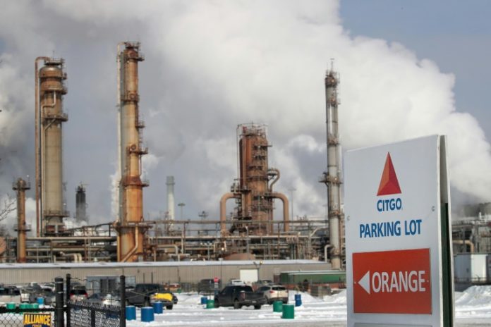 Encarcelan de nuevo en Venezuela a exdirectivos petroleros cuya liberación reclama EEUU