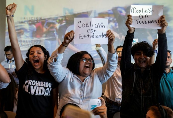 Opositores de Nicaragua lanzan coalición contra Ortega, en medio de represión policial