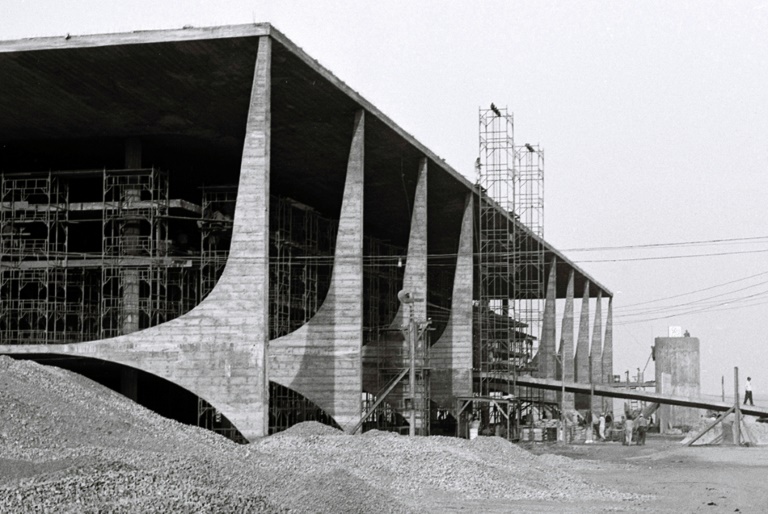 Brasilia, la capital futurista de Brasil, cumple 60 años en cuarentena