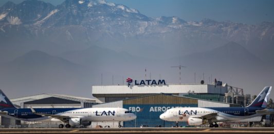 Aerolíneas de América Latina tardarán años en recuperarse del efecto COVID-19