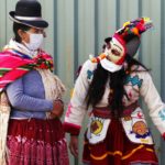 Danzantes populares aymaras alertan sobre coronavirus en frontera de Perú y Bolivia