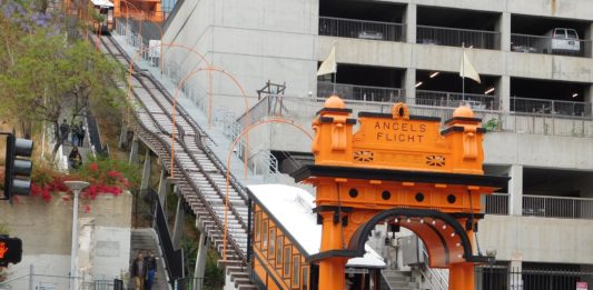 Angels Flight, el ferrocarril más corto del mundo