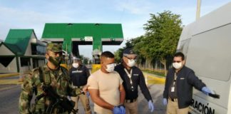 Colombia expulsa a presunto espía venezolano que fingió desertar del chavismo