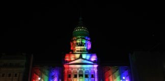 Argentina celebra una década de la ley de matrimonio igualitario