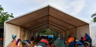 Pandemia dispara tensión en abarrotados campamentos para migrantes en Panamá
