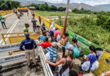 Venezolanos emigran a Colombia pese al covid-19
