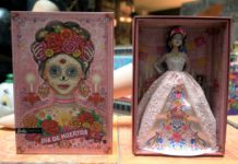 Barbie Día de Muertos enfrenta aceptación y rechazo