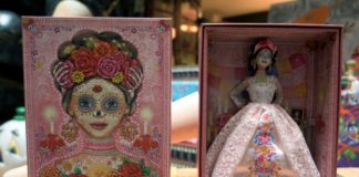 Barbie Día de Muertos enfrenta aceptación y rechazo