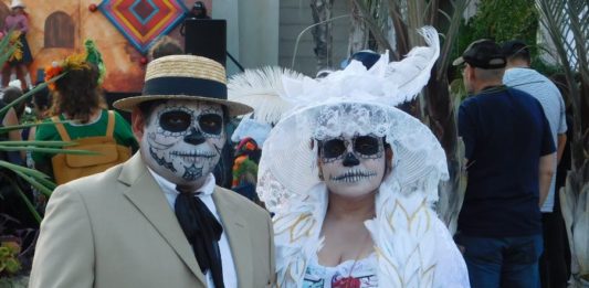 La Catrina mexicana, evocación del pasado, presente y futuro en el Día de Muertos