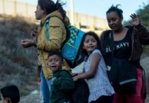 Bloquean expulsión de menores inmigrantes no acompañados en frontera de EEUU