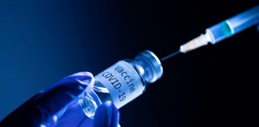 El mundo prepara campañas de vacunación contra COVID-19