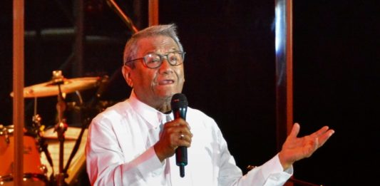 Armando Manzanero, la voz que enamoró a varias generaciones