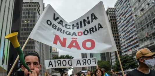 Instituto brasileño dice que la vacuna CoronaVac es eficaz