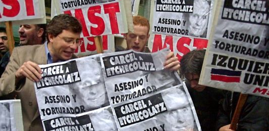 Octava condena a perpetua para torturador de dictadura argentina