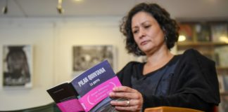 Otorgan premio Alfaguara de novela a la colombiana Pilar Quintana