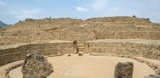 Pandemia en Perú acecha a la ciudad sagrada de Caral