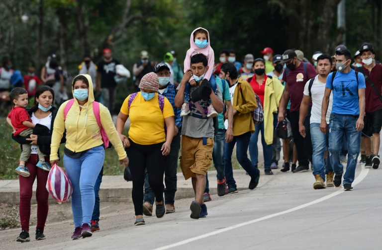 Piden terminar acuerdos de asilo con Guatemala, Honduras y El Salvador
