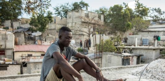 Crisis política afecta educación de niños y jóvenes haitianos