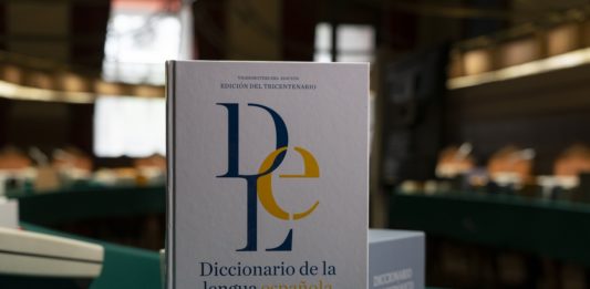 Diccionario de la RAE supera los mil millones de consultas en un año