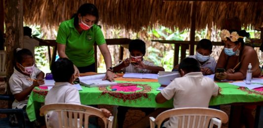 Centroamérica reabre escuelas de forma urgente y gradual