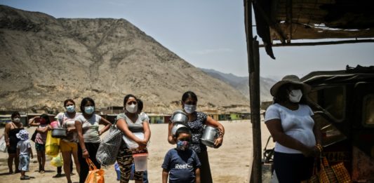 Cepal - pobreza en América Latina alcanzó niveles más altos en 12 años