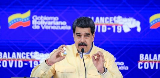 Facebook bloquea por un mes cuenta de Nicolás Maduro