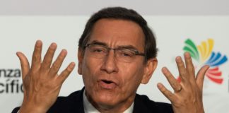 Piden 18 meses de prisión para expresidente peruano Vizcarra