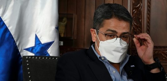 Presidente de Honduras niega acusaciones por narcotráfico