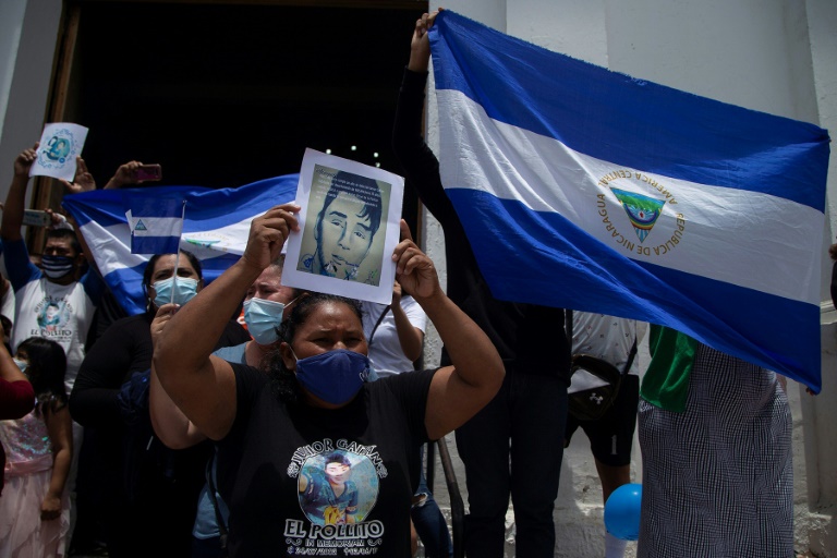 Precandidatos a la presidencia de Nicaragua rechazan reforma electoral