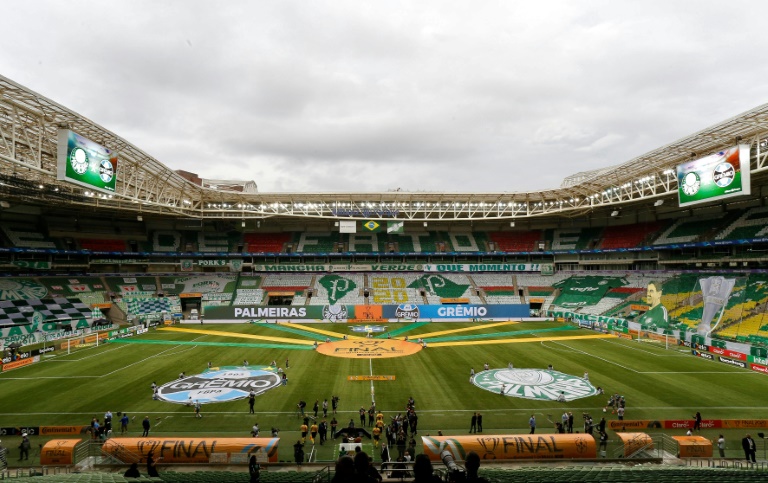 Regresa el fútbol a Sao Paulo tras alivio de medidas