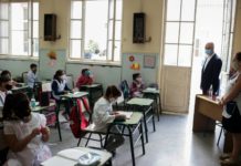 Suspensión de clases en Buenos Aires enfrenta rechazo