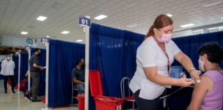 Aumentan casos pese a la vacunación en Costa Rica