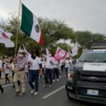 Candidatos mexicanos desafían las balas durante campaña