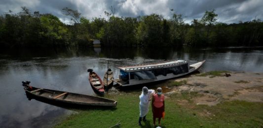 La vacunación contra el covid-19 avanza despacio en Brasil