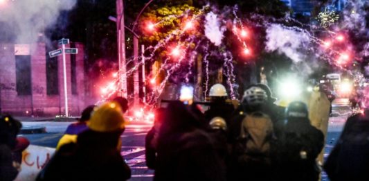 Nuevos focos de protesta en Colombia dejan más víctimas