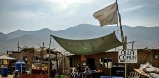 Pobreza sube 10 puntos en Perú por pandemia