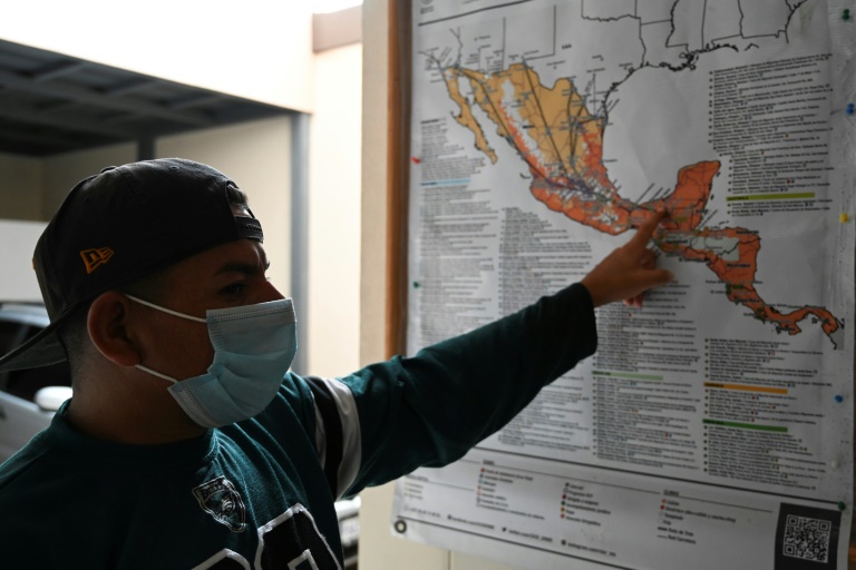 Migrantes en Guatemala siguen con la meta de llegar a EEUU
