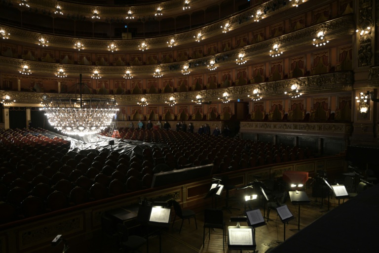 Teatro Colón de Buenos Aires prepara su reapertura