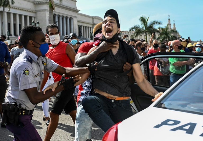 La Casa Blanca advierte no reprimir al pueblo cubano