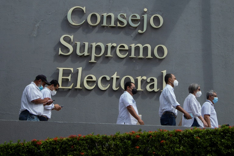 Inhabilitan al CxL, principal partido opositor en Nicaragua