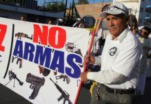 México demanda a fabricantes de armas en EEUU