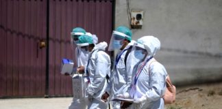 Desinformación lentifica vacunación en ciudad boliviana