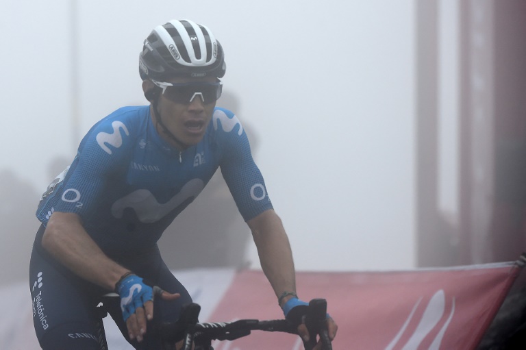 Miguel Ángel López pide disculpas por abandonar la Vuelta a España