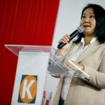 Postergan un mes revisión de cargos contra Keiko Fujimori