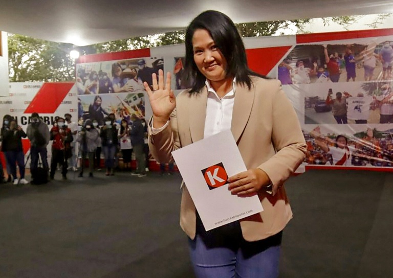 Suspenden audiencia de revisión de cargos contra Keiko Fujimori